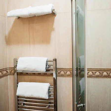 Alisa Hotel Karlovy Vary Exterior photo