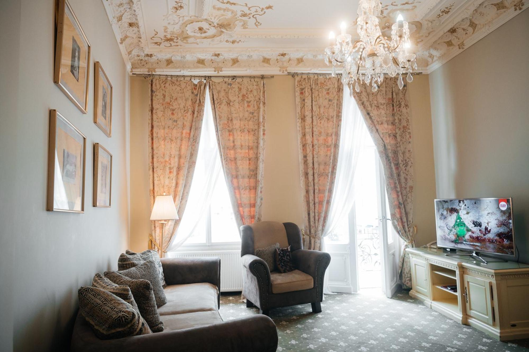 Hotel Alisa 4*